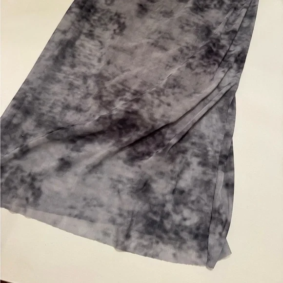 Zara - Gray Printed Dress with Tulle - Picture 4 of 4